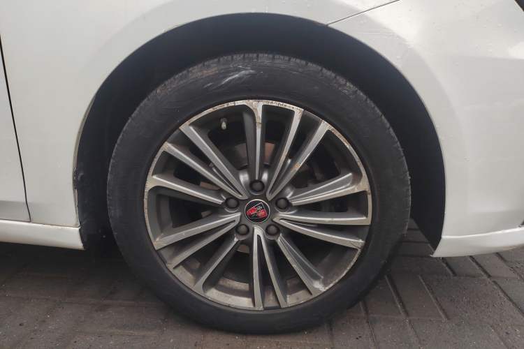 Used Roewe i6 2020 PLUS 1.6L CVT 4G Connected Glory Flagship Edition

