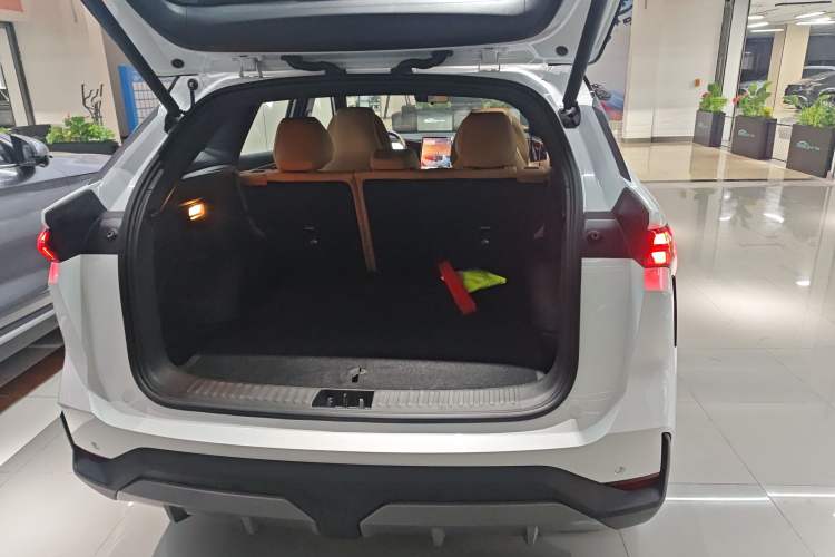 Used Geely Galaxy L7 2025 EM-i 115km Exploration+ Edition
