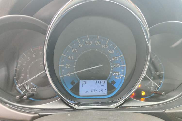 Used Toyota YARiS L Zhi Xuan 2014 1.5G Automatic Xuan Dong Edition
