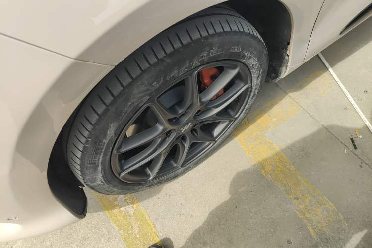 Used IM LS6 2023 Max Standard Edition