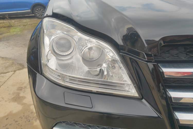 Used Mercedes-Benz GL-Class 2011 GL 450 Prestige Grand Edition Right Front Headlight