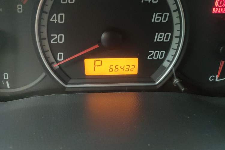 Used Suzuki Swift 2011 1.5L Automatic Fashion Edition
