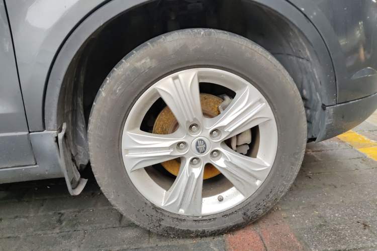 Used Bestune X80 2015 1.8T Automatic Luxury Model
