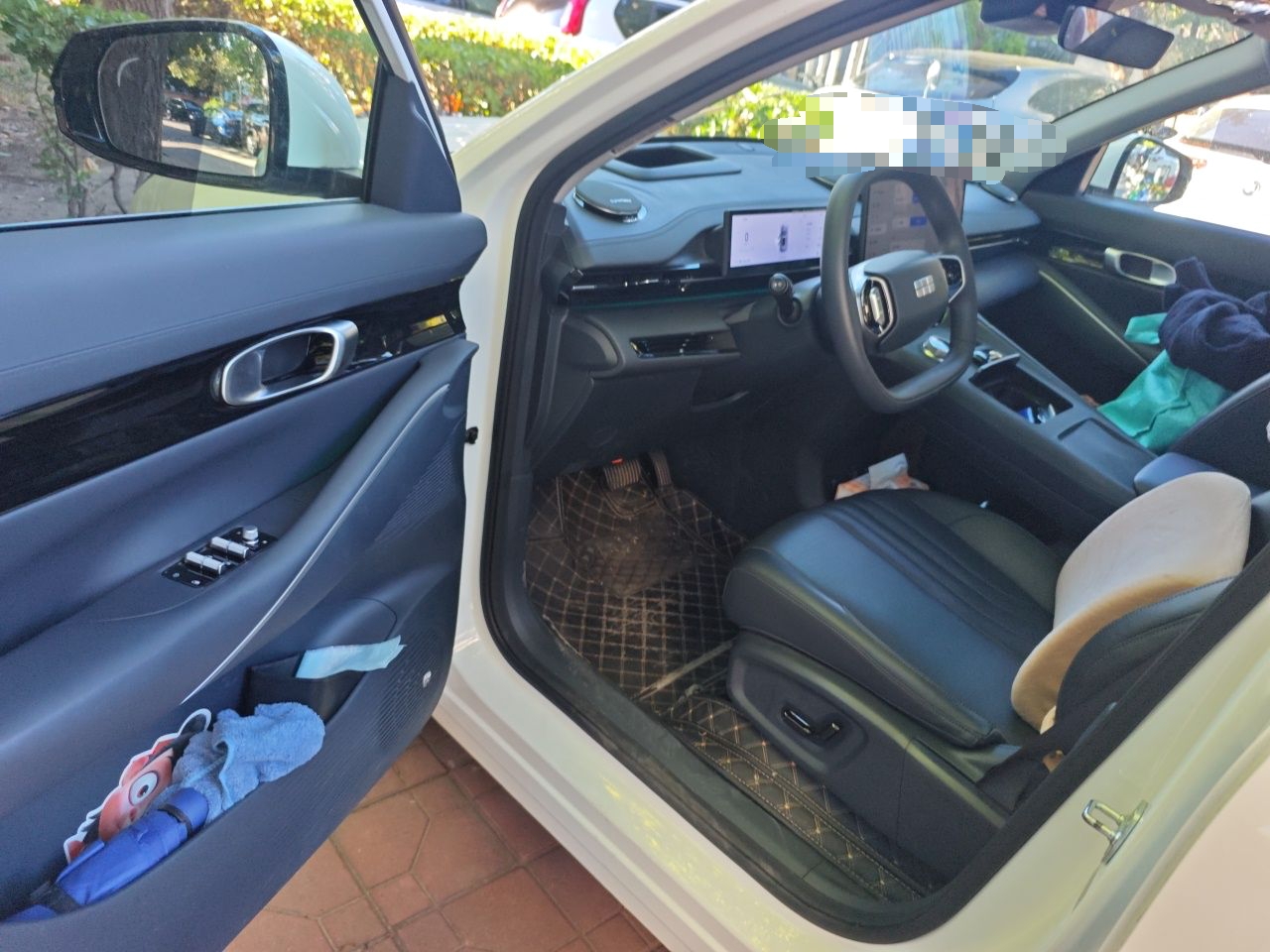 Geely Galaxy E5 2024 530 km Exploration+ Version — снимка 16