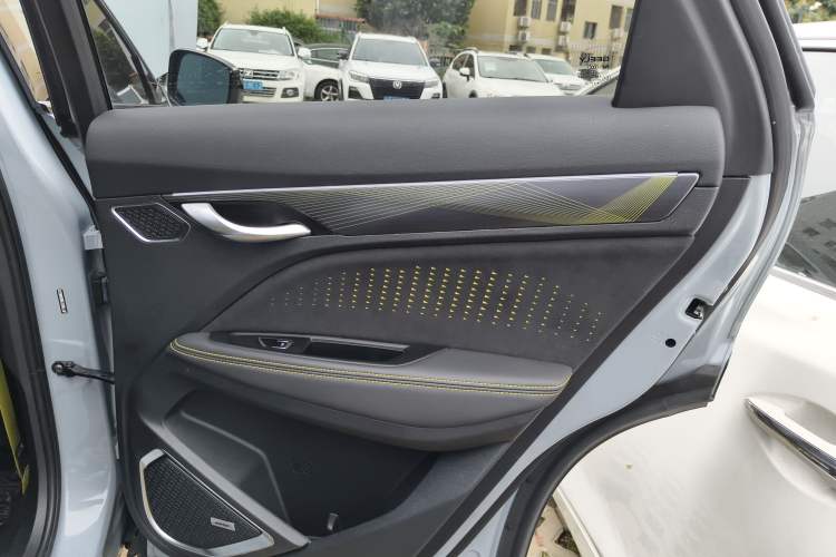 Used Geely Auto Monjaro S 2021 2.0TD Automatic Two-Wheel Drive Lightning Edition
