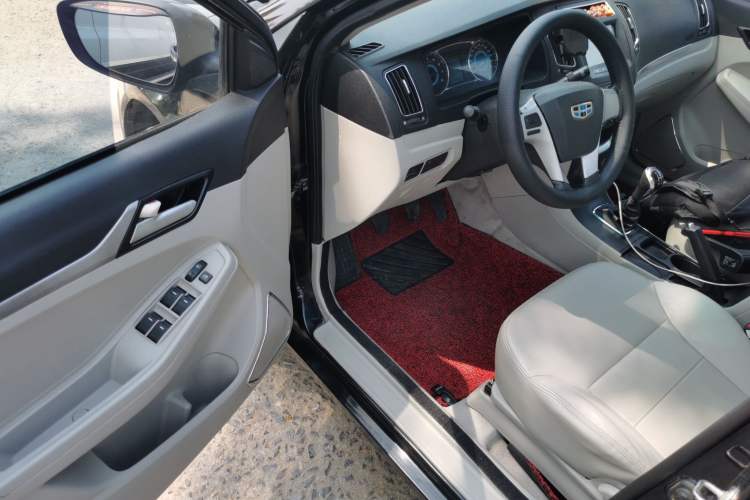 Used Geely Auto Vision 2015 1.5L Manual Elite Model Driver Seat