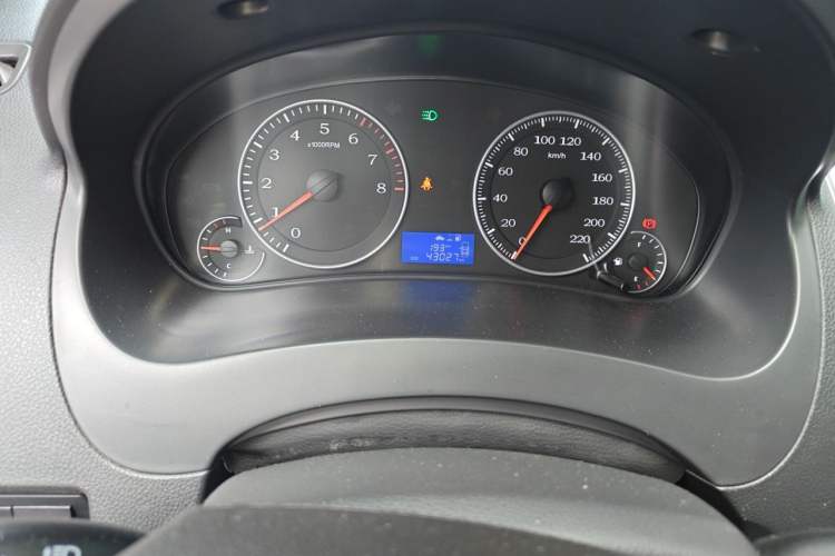 Used Geely Auto Diamond 2016 1.5L Manual Elite Edition