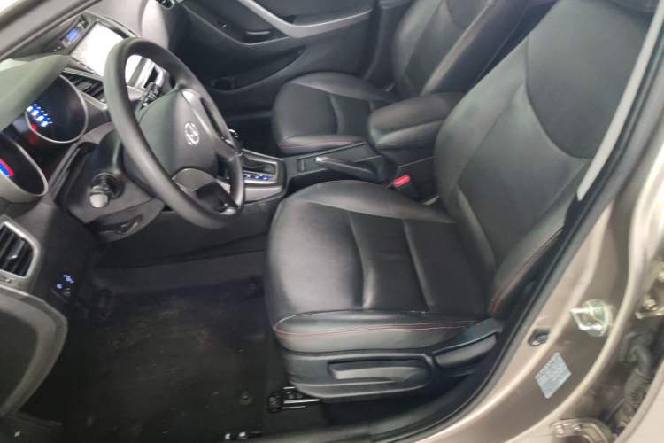 Used Hyundai Elantra (5th Generation / Langdong) 2016 1.6L Automatic Smart Version Left Front Seat