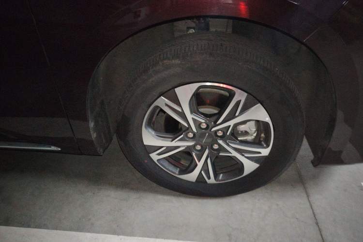 Used SAIC MAXUS Dajia 9 2022 Long-Range Ranch 7-Seater Version