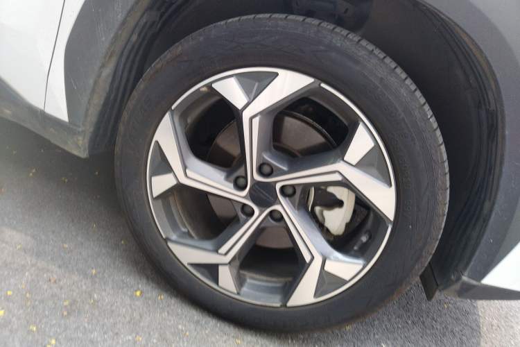 Used Geely Auto FX11 2023 1.5TD DCT Prestige Edition