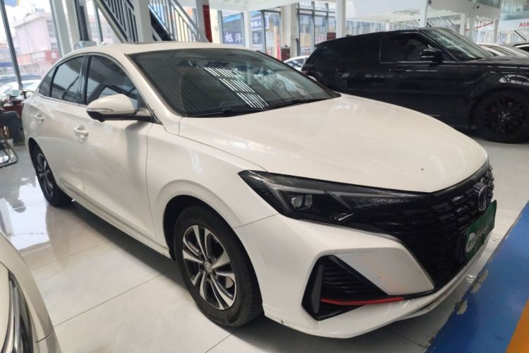 Used CHANGAN Eado 2023 Changan Edition PLUS Blue Whale NE 1.4T GDI DCT Prestige Version Front Right 45 Deg