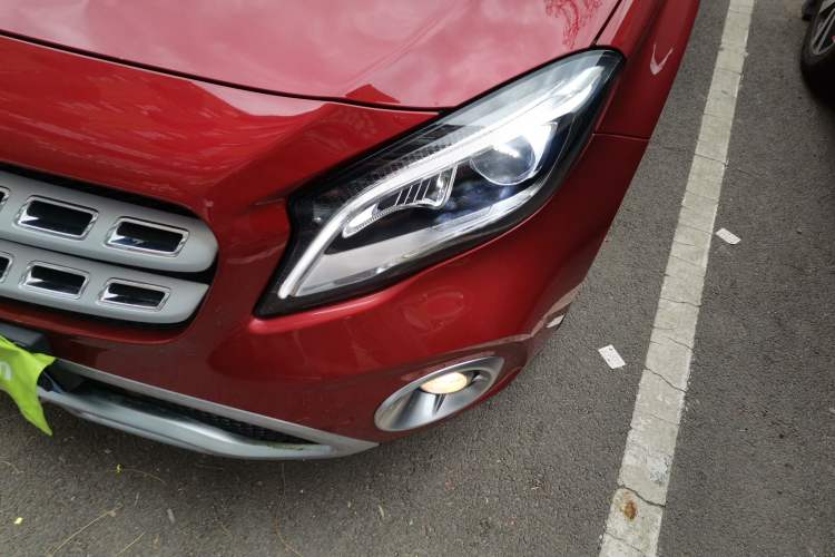 Used Mercedes-Benz GLA 2017 GLA 220 4MATIC Fashion Model
