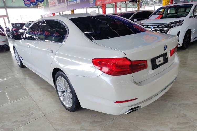 Used BMW 5 Series 2019 525Li Luxury Package