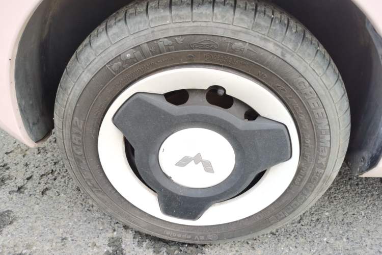 Used Wuling Hongguang MINIEV 2022 Macaron Premium Model – Lithium Iron Phosphate