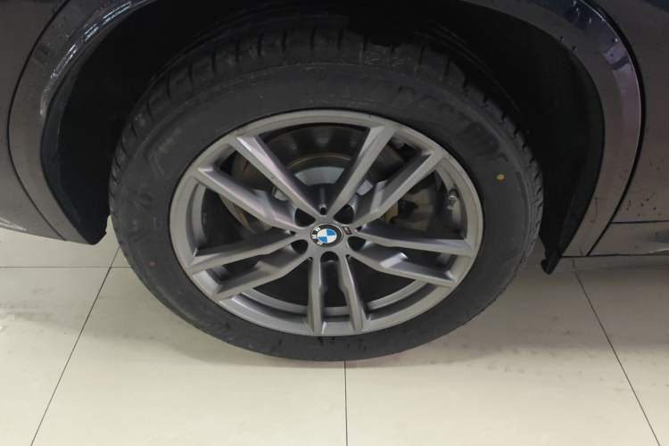 Used BMW X3 2021 xDrive25i M Sport Package Exterior 5