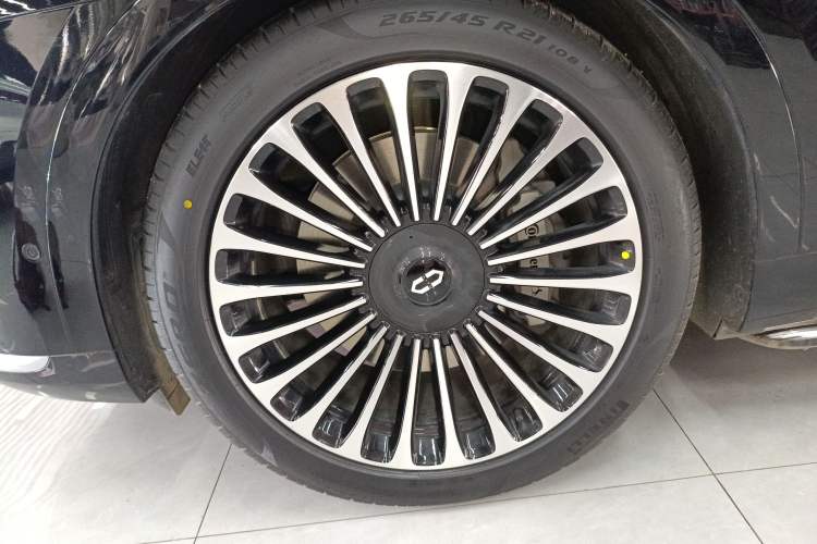 Used Hima AITO M9 2025 Extended-Range Ultra Version 52 kWh 6-Seater
