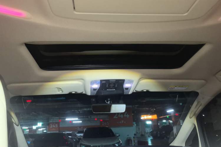 Used Toyota Vellfire 2020 Dual-Engine 2.5L HV Prestige Edition Headliner