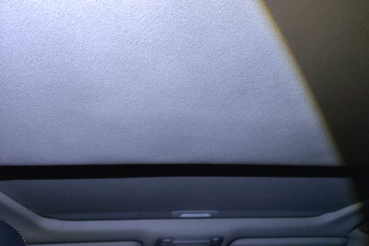 Used Toyota Crown 2018 2.0T Fashion Edition Headliner