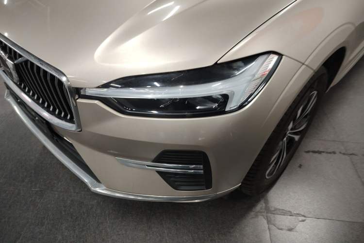 Used Volvo XC60 2025 B5 4x4 Smart Luxury Edition
