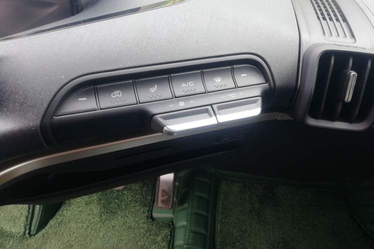 Used Baojun KiWi EV 2022 Designer Lite Edition Ternary Lithium
