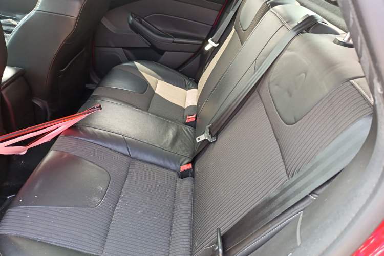 Used Ford Focus 2012 Sedan 1.6L Automatic Comfort Model