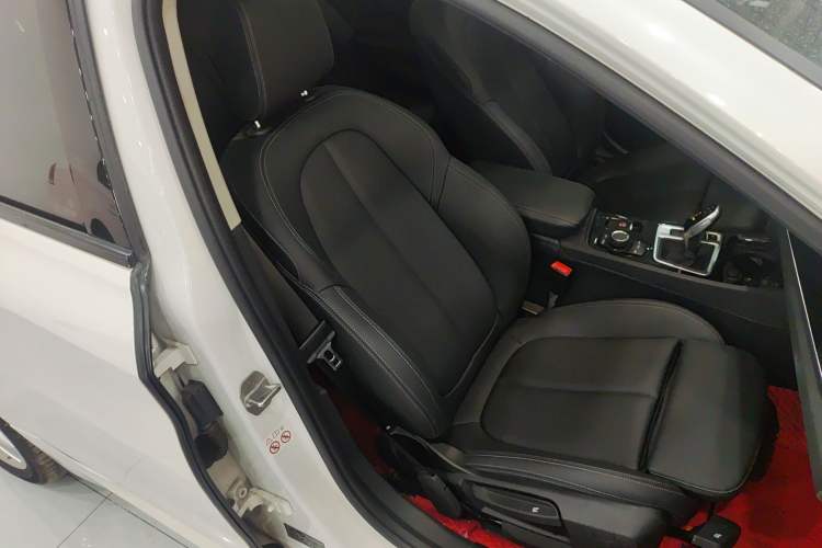 Used BMW 1 Series 2020 120i M Sport Package Right Front Seat