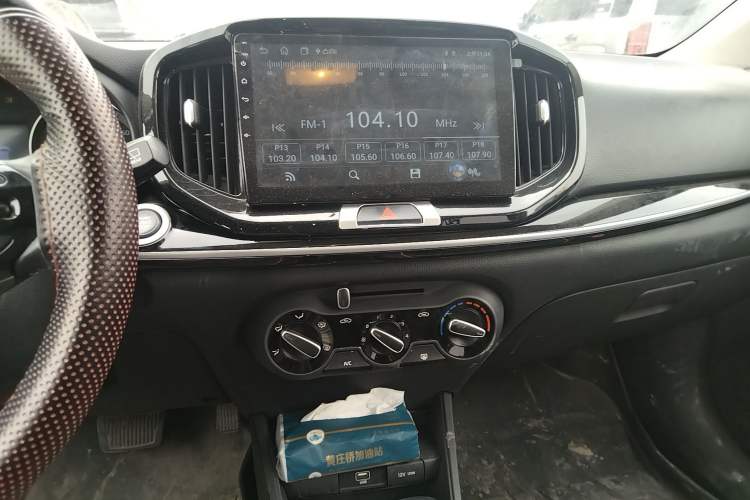 Used Kia kx1 Stonic 2021 1.4L CVT Fun Edition