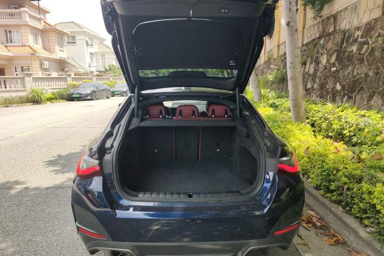 Used BMW i4 2022 eDrive40