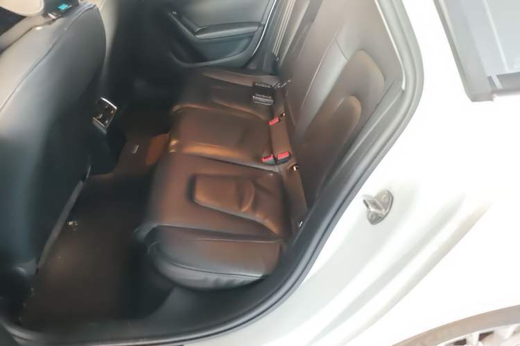 Used Audi A4L 2013 35 TFSI Automatic Technology Edition Left Rear Seat