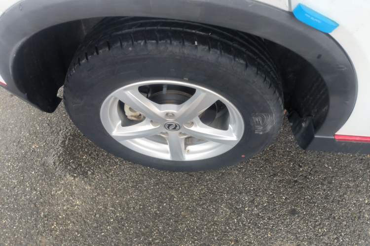 Used Dongfeng Fengon 500 2021 1.5L CVT Enjoyment Model Right Rear Wheel Hub