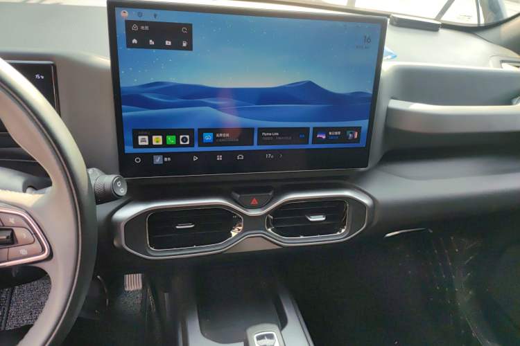 Used Geely Auto Cowboy 2025 1.5TD Trendy Play Edition Audio And AC Panel