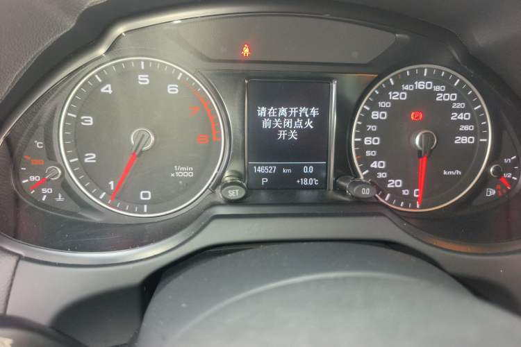 Used Audi Q5 2017 Plus 40 TFSI Technology Model
