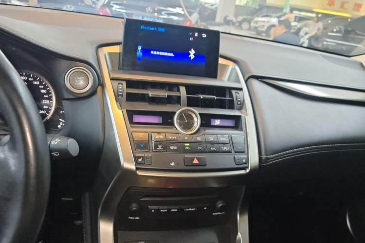 Used Lexus NX 2015 200 All-Wheel Drive Fēngshàng Edition Audio And AC Panel