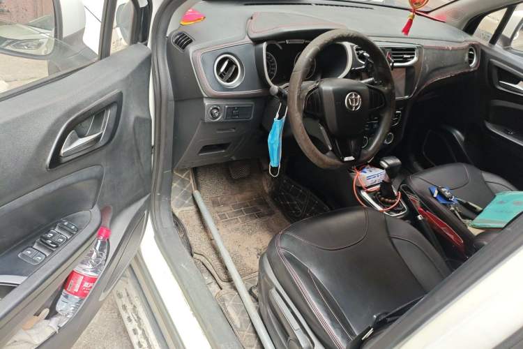 Used Brilliance V3 2016 1.5L Automatic Comfort Model Driver Seat