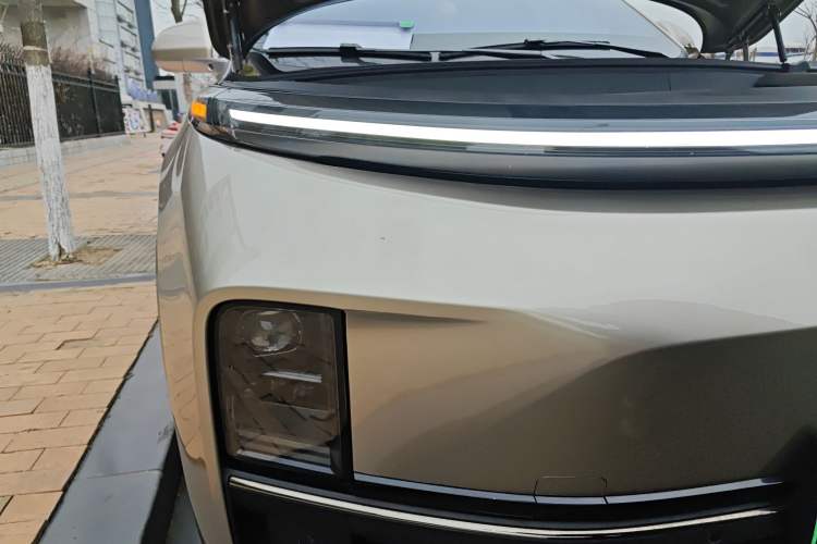 Used Li Auto L9 2022 Max model
