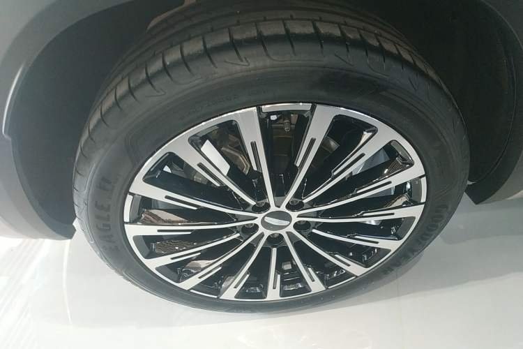 Used Geely Auto Monjaro L Intelligent Engine 2024 1.5T Tiangong Edition
