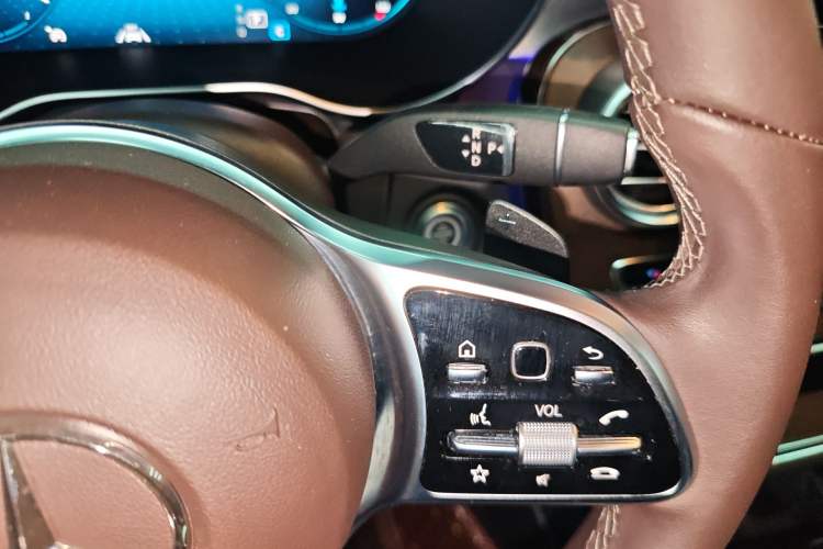 Used Mercedes-Benz GLC 2022 Refreshed GLC 300 L 4MATIC Dynamic Edition
