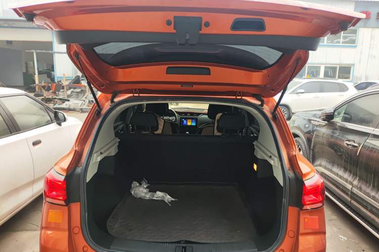 Used Roewe RX3 2021 PRO 1.6L CVT Elite Model