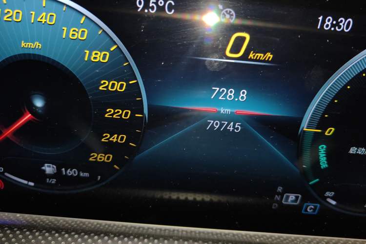 Used Mercedes-Benz A-Class 2019 A 200 Dynamic Edition Odometer Close Up