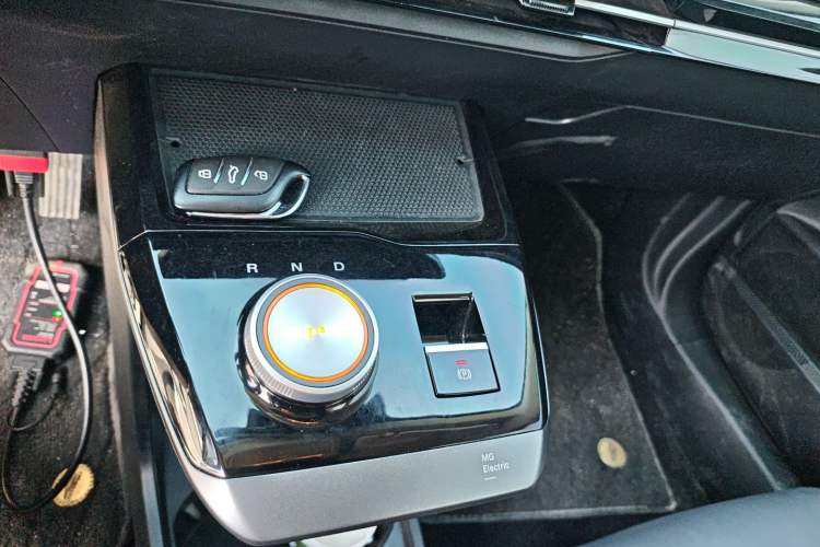 Used MG 4 EV 2023 415 km Range Sea-Faring Champion Edition