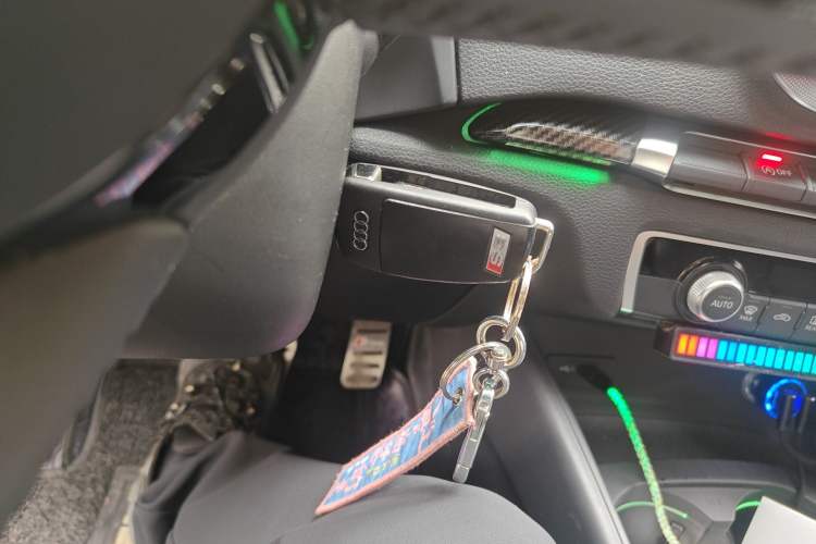 Used Audi A3 2019 Limousine 35 TFSI Fashion Edition China V standard Vehicle Key