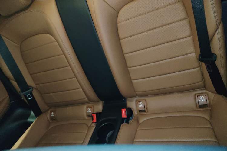 Used Mercedes-Benz C-Class 2019 C 260 Coupe Left Rear Seat