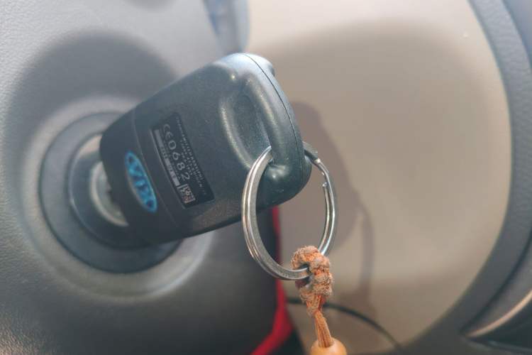 Used Hyundai ix35 2010 2.0L Automatic Two-Wheel Drive New Edition GL Vehicle Key