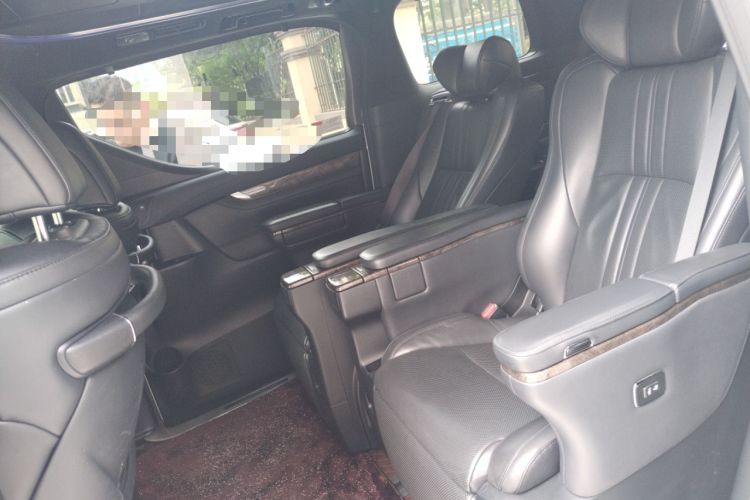 Used Toyota Alphard 2018 Revised Version 3.5L Premium Edition Left Rear Seat