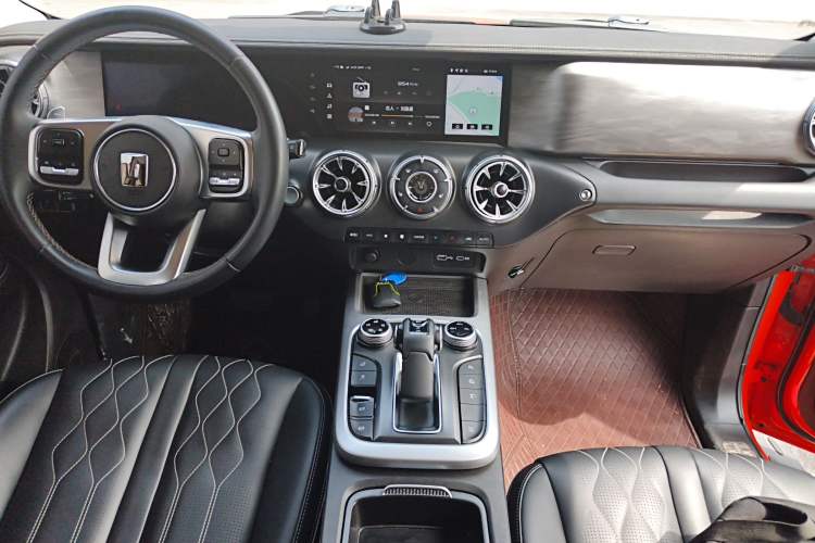 Used Tank 300 2024 2.0T Challenger Audio And AC Panel