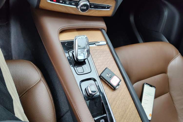 Used Volvo XC90 2023 B5 SmartDrive Luxury Edition 5 Seats
