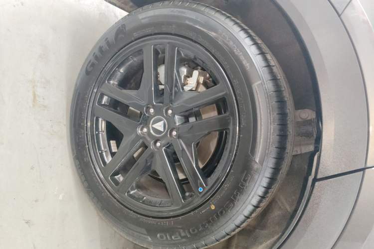 Used Deepal S07 2025 520Max Huawei Qiankun Intelligent Driving ADS SE Pure-Electric Version