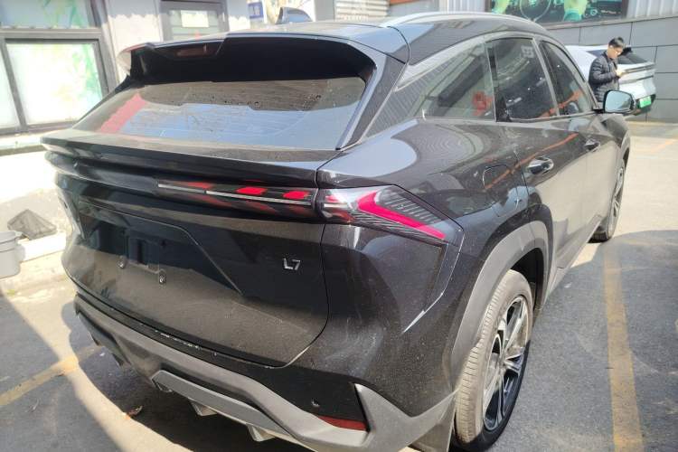 Used Geely Galaxy L7 2024 1.5T 115 km PLUS Dragon Edition