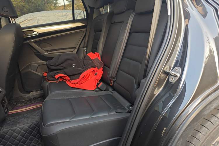 Used Volkswagen Tayron 2020 330TSI Two-Wheel Drive Luxury Smart Connectivity Version
