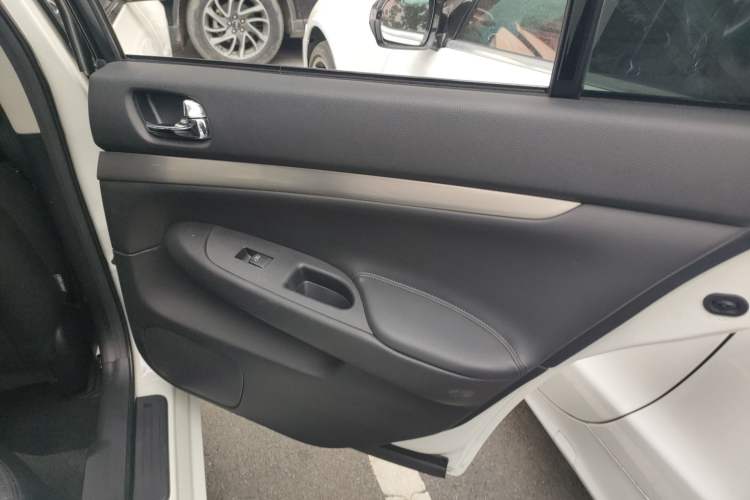 Used Infiniti G Series 2013 G25 Sedan Luxury Sport Edition
